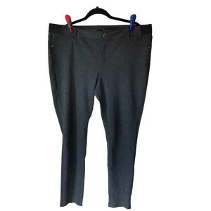 Vera Wang Pants XL Gray Slim Bootcut Leg Mid Rise Stretch Pull On Casual Pockets